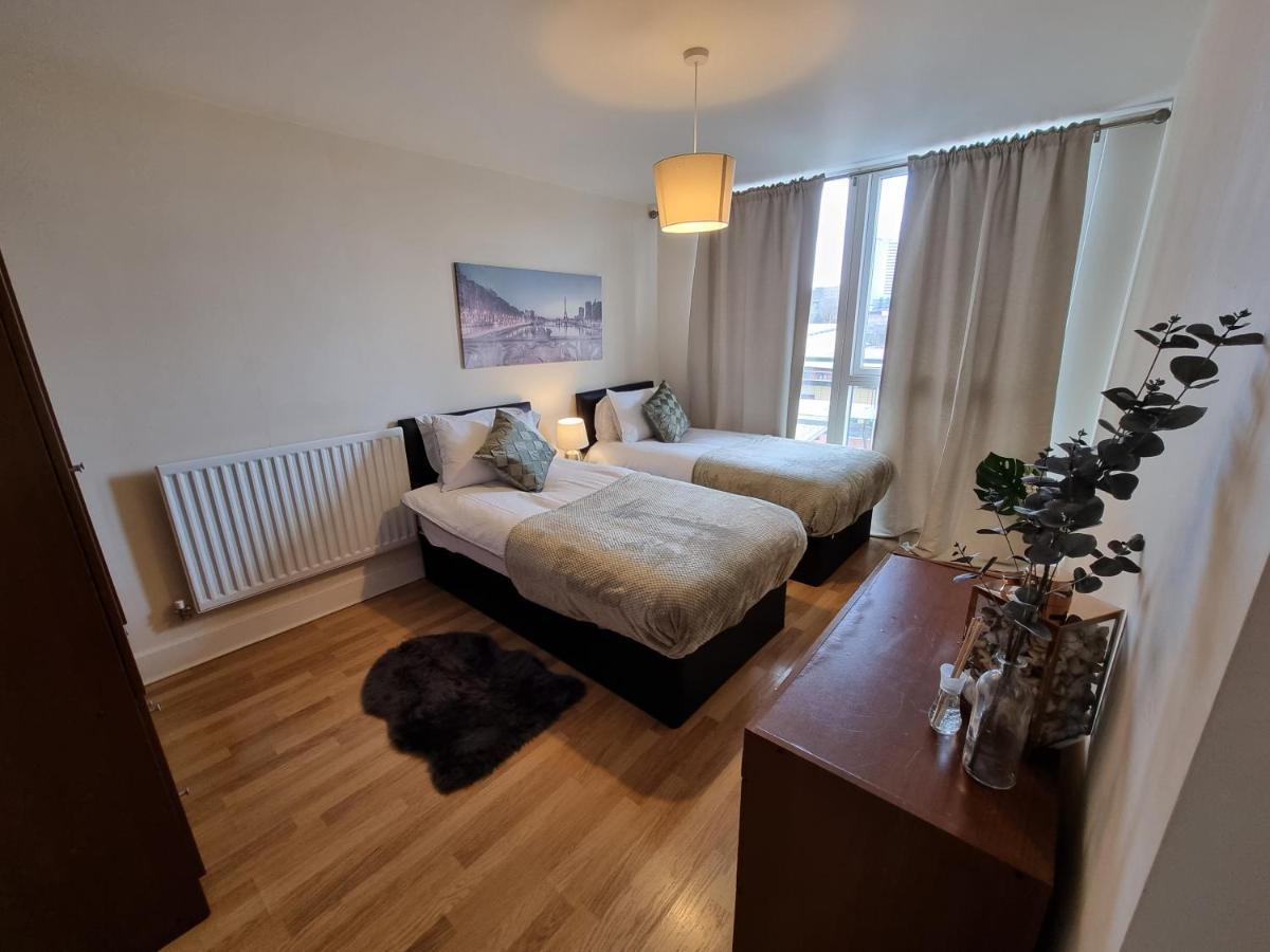 Cosy 2 Bedroom Apartment By One Choice Stays Serviced Accommodation Birmingham - City Centre - Wifi Kültér fotó